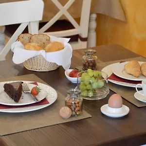 Mama , Rovinjsko Selo Croazia