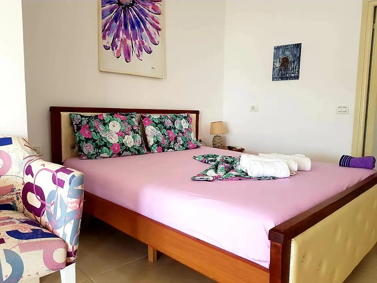 Aira Apartment Himare
